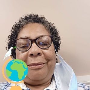 Meet your Posher, Joella